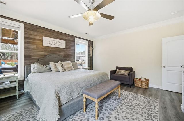 2525 Bodnar LN, Virginia Beach, VA 23456