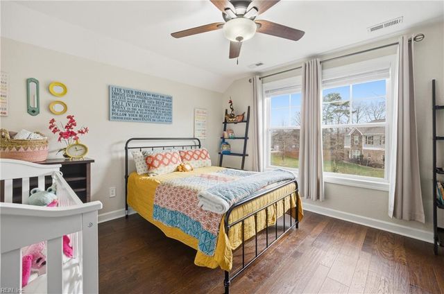 2525 Bodnar LN, Virginia Beach, VA 23456