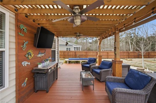 2525 Bodnar LN, Virginia Beach, VA 23456