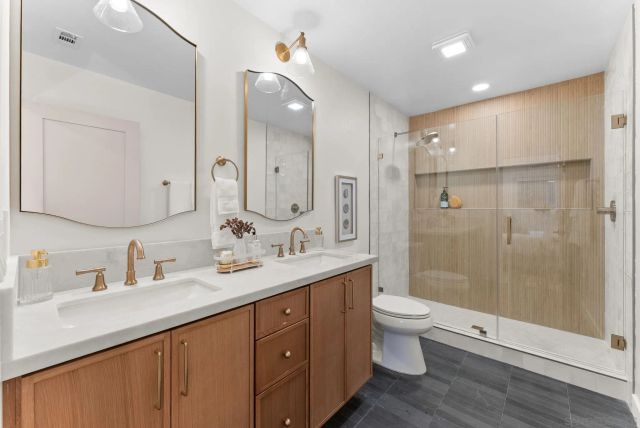 9185 Altamont Road, La Mesa, CA 91942