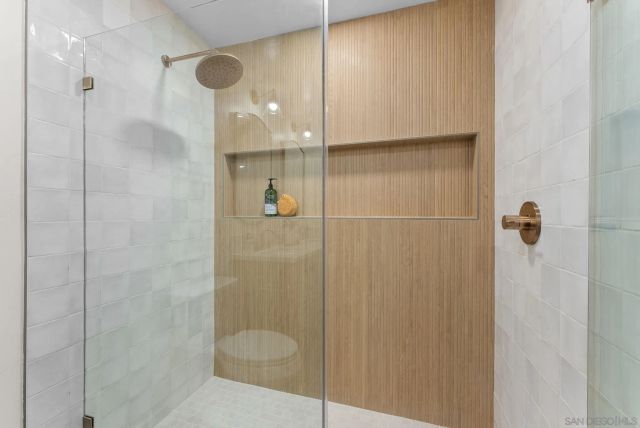 9185 Altamont Road, La Mesa, CA 91942