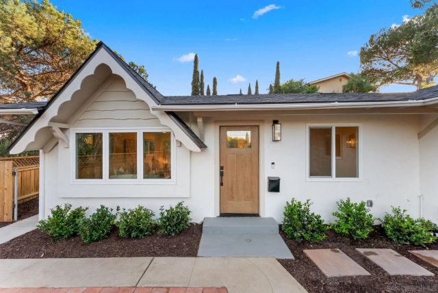 9185 Altamont Road, La Mesa, CA 91942