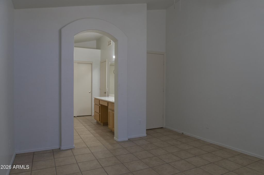 Image 15 of property listing at 8338 W Audrey Lane, Peoria, AZ 85382