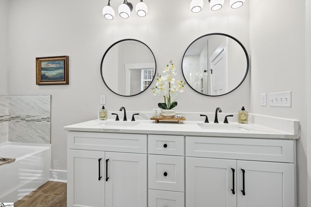 315 Lakefront Drive, Anderson, SC 29626