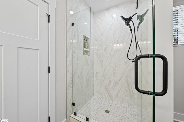 315 Lakefront Drive, Anderson, SC 29626