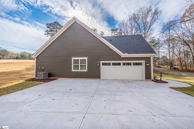 315 Lakefront Drive, Anderson, SC 29626