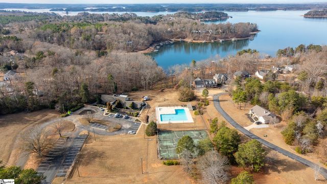 315 Lakefront Drive, Anderson, SC 29626