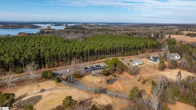 315 Lakefront Drive, Anderson, SC 29626