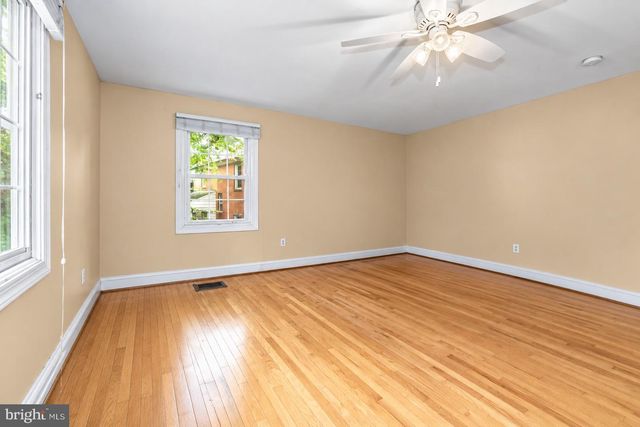 4326 CLAGETT RD, University Park, MD 20782