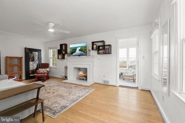 4326 CLAGETT RD, University Park, MD 20782