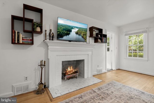 4326 CLAGETT RD, University Park, MD 20782