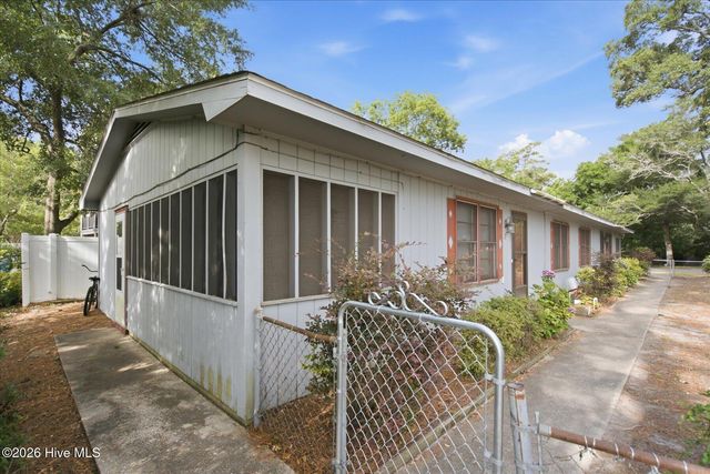 518 Norton Street, Oak Island, NC 28465