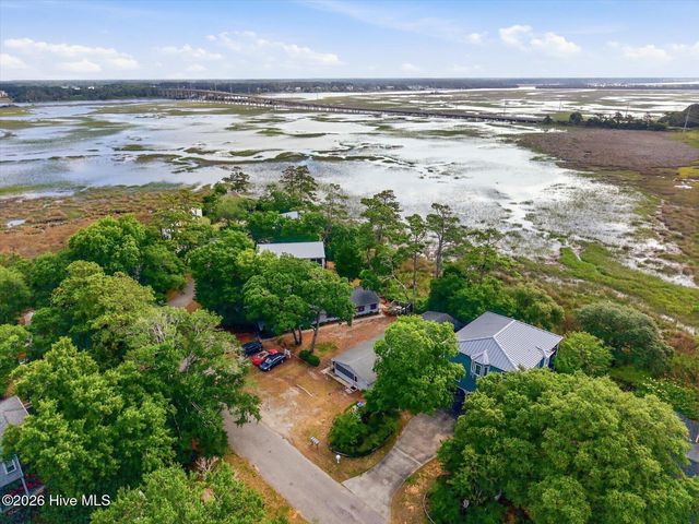 518 Norton Street, Oak Island, NC 28465