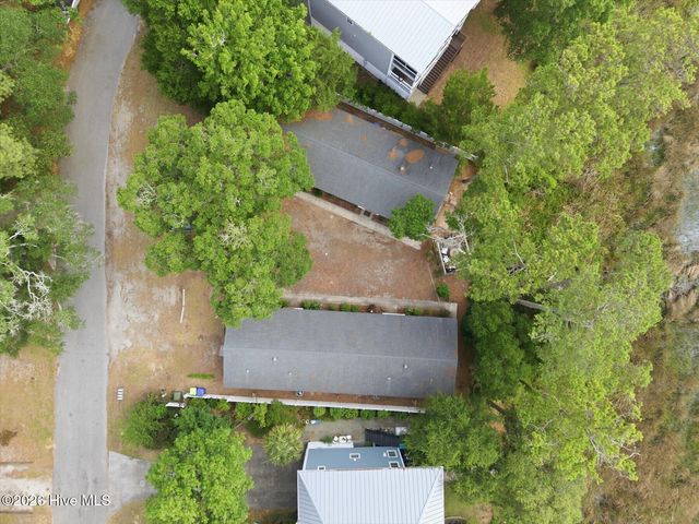 518 Norton Street, Oak Island, NC 28465