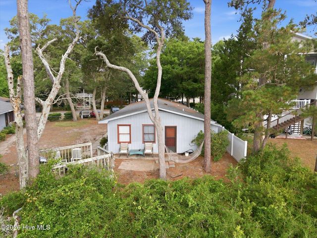 518 Norton Street, Oak Island, NC 28465