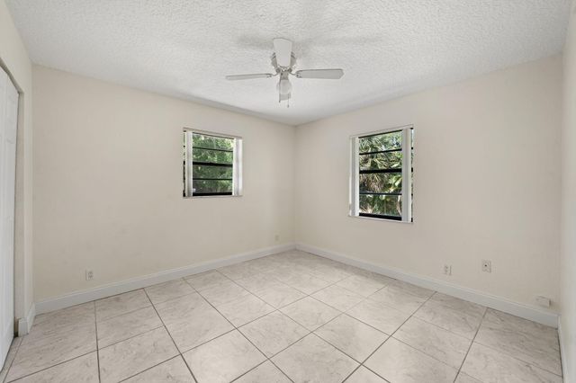 13835 49th Street N, West Palm Beach, FL 33411