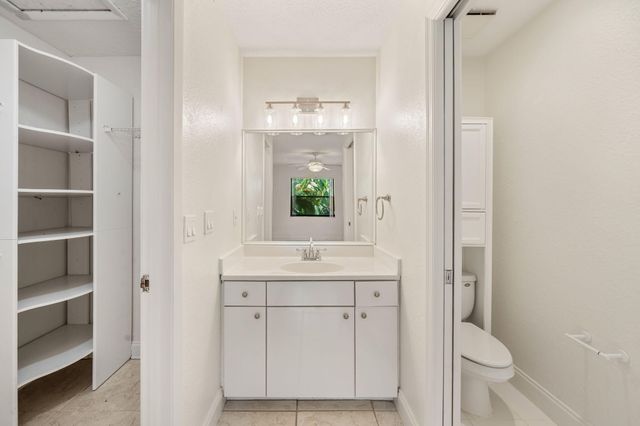 13835 49th Street N, West Palm Beach, FL 33411