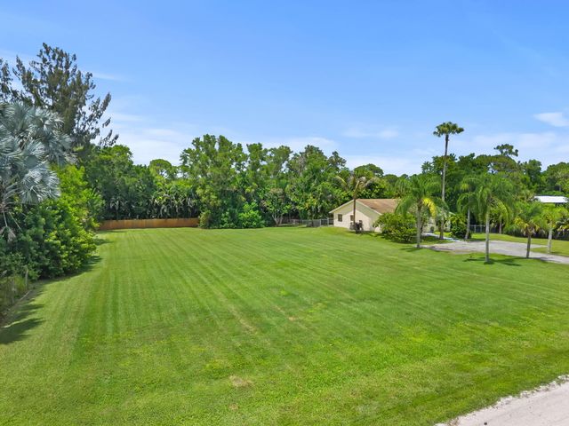 13835 49th Street N, West Palm Beach, FL 33411