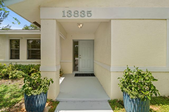 13835 49th Street N, West Palm Beach, FL 33411