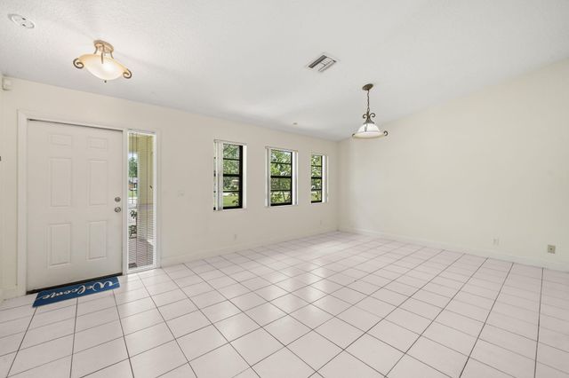 13835 49th Street N, West Palm Beach, FL 33411