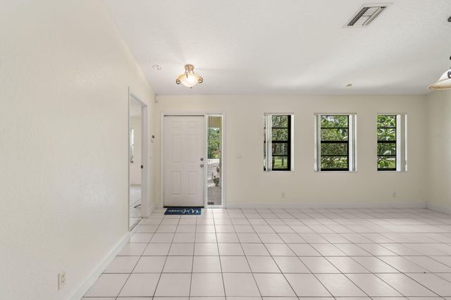 13835 49th Street N, West Palm Beach, FL 33411