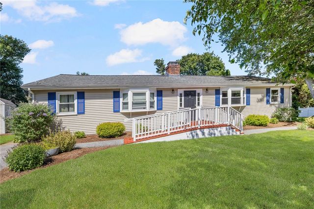 7 Restmere Terrace A, Middletown, RI 02842