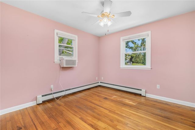 7 Restmere Terrace A, Middletown, RI 02842
