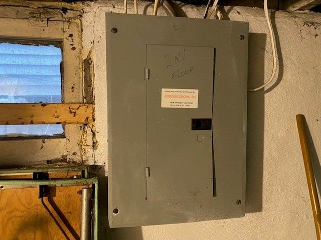 1114 W 20TH Street, Erie, PA 16502