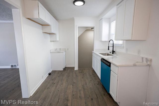 22789 Normandy Avenue, Eastpointe, MI 48021