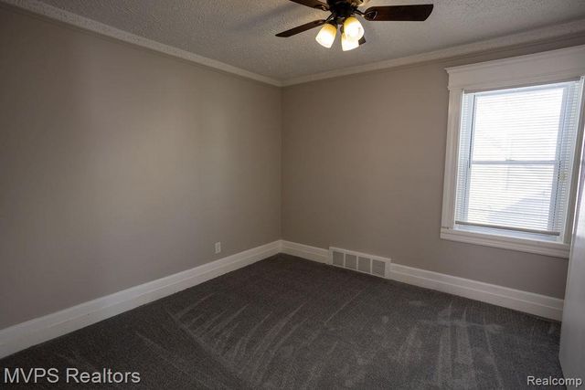 22789 Normandy Avenue, Eastpointe, MI 48021