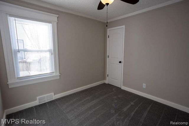 22789 Normandy Avenue, Eastpointe, MI 48021