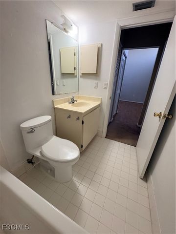 8893 Somerset BLVD, Fort Myers, FL 33919