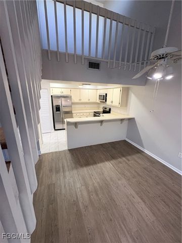 8893 Somerset BLVD, Fort Myers, FL 33919