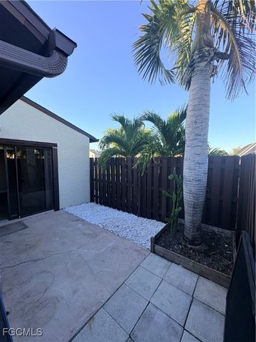 8893 Somerset BLVD, Fort Myers, FL 33919