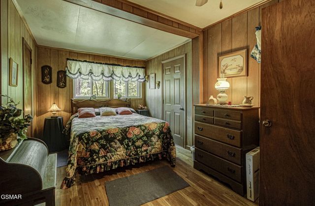 1909 Cheyene Trail, Dandridge, TN 37725