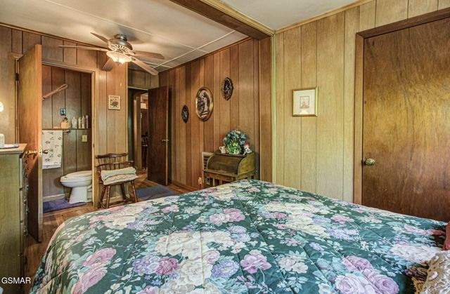 1909 Cheyene Trail, Dandridge, TN 37725