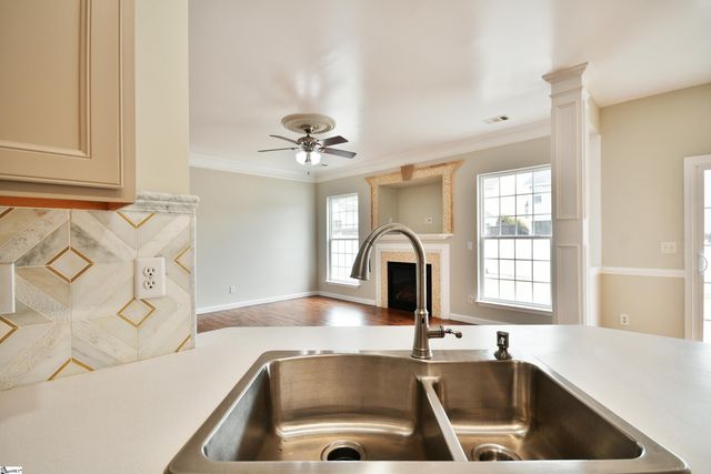 21 Nut Leaf Lane, Greenville, SC 29605