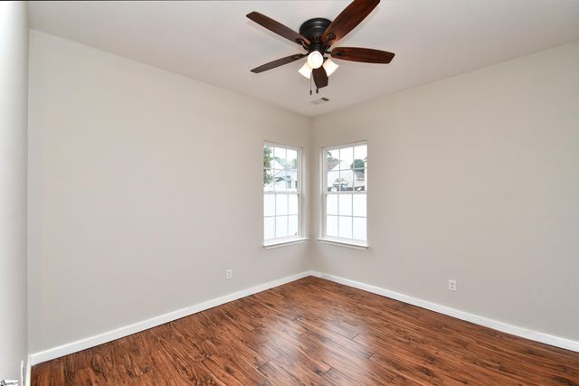 21 Nut Leaf Lane, Greenville, SC 29605