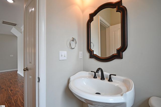 21 Nut Leaf Lane, Greenville, SC 29605