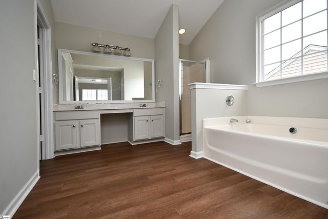 21 Nut Leaf Lane, Greenville, SC 29605