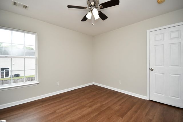 21 Nut Leaf Lane, Greenville, SC 29605