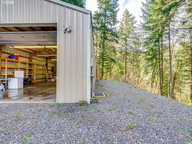 22967 S DAY HILL Rd, Estacada, OR 97023