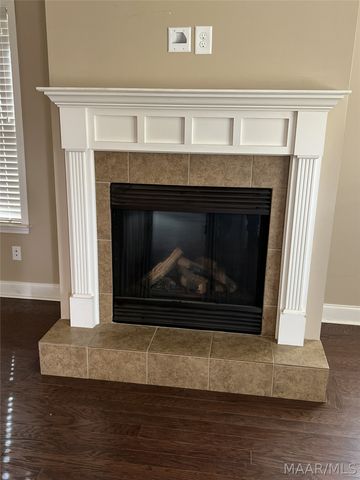 111 Glennbrooke Lane, Prattville, AL 36066