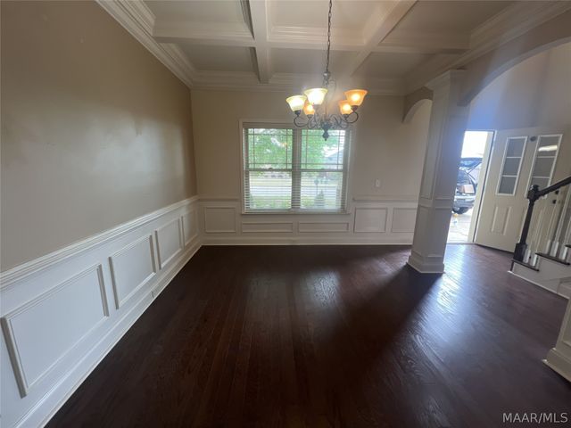 111 Glennbrooke Lane, Prattville, AL 36066