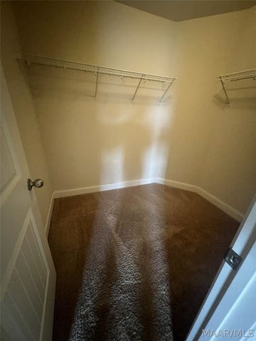 111 Glennbrooke Lane, Prattville, AL 36066