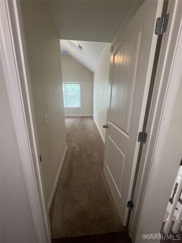 111 Glennbrooke Lane, Prattville, AL 36066