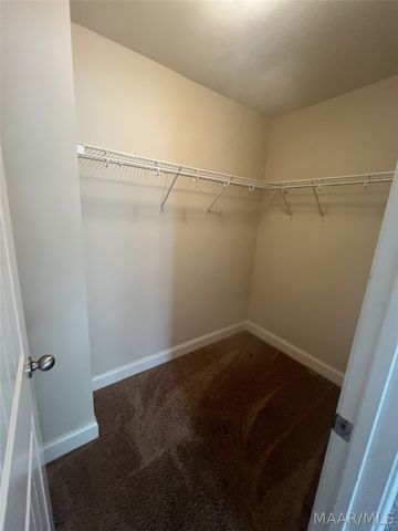 111 Glennbrooke Lane, Prattville, AL 36066