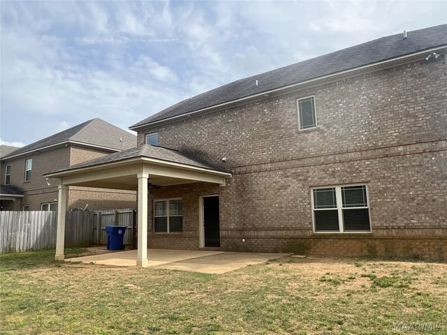 111 Glennbrooke Lane, Prattville, AL 36066