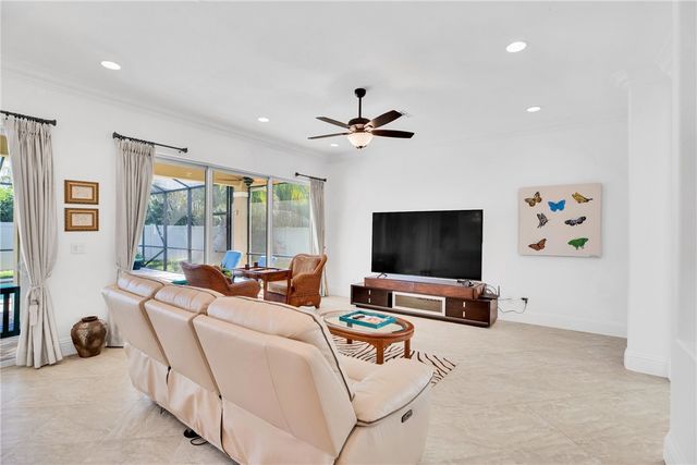 460 Wingate Terrace SW, Vero Beach, FL 32968