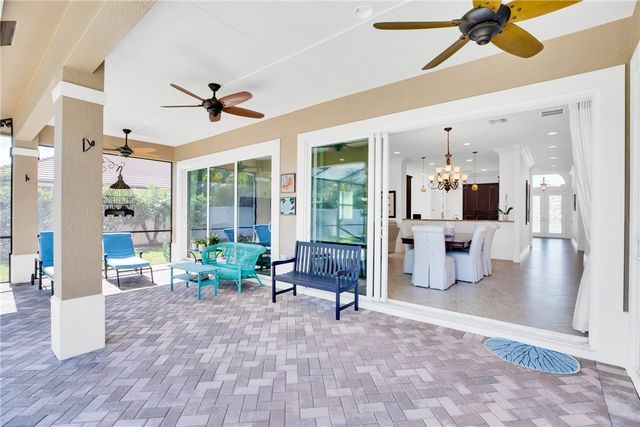 460 Wingate Terrace SW, Vero Beach, FL 32968